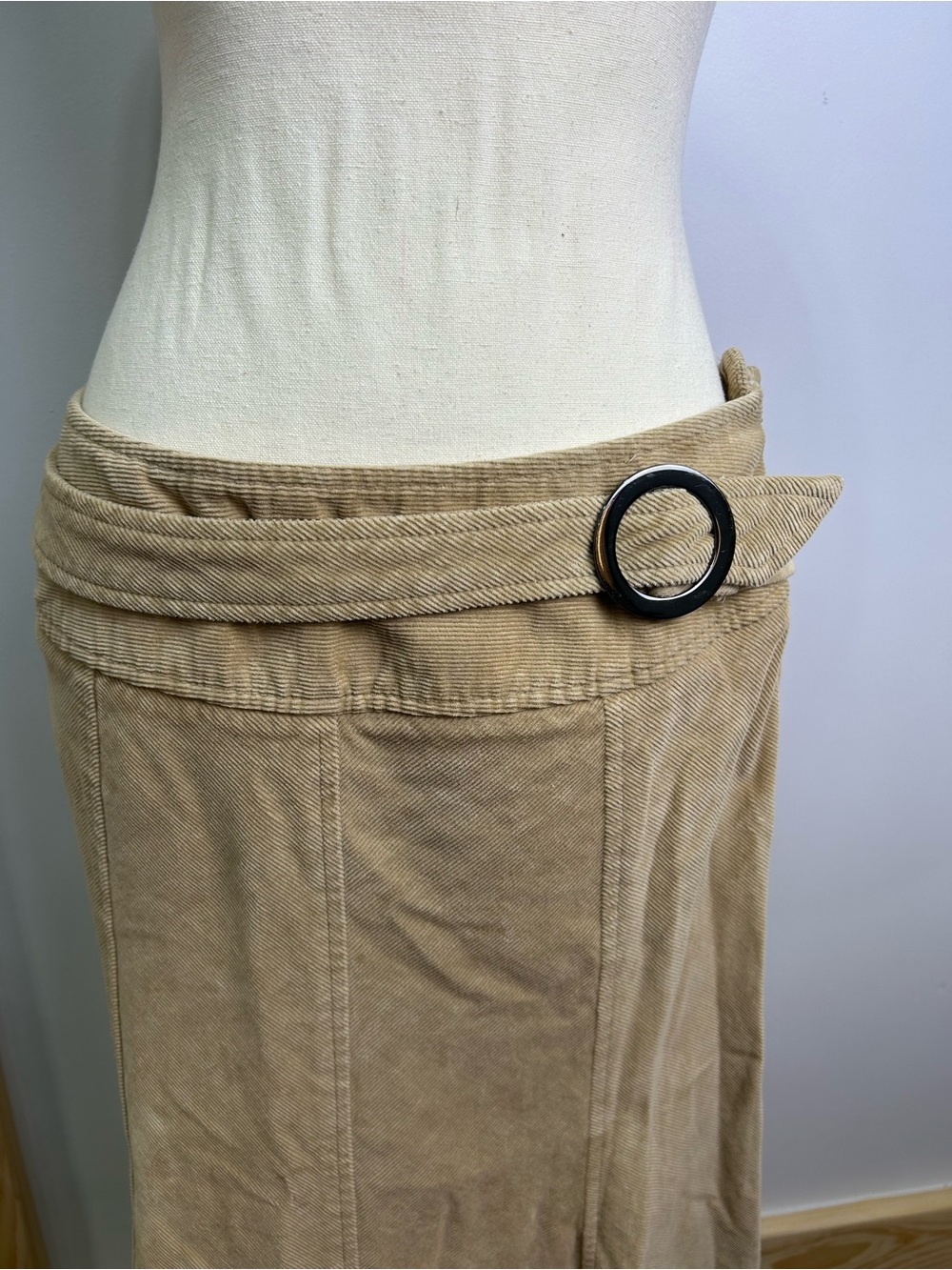 Talbots Khaki  Corduroy A-line Skirt with Round Belt Buckle - Picture 3 of 7